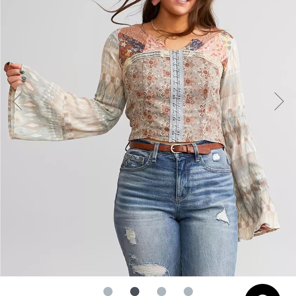 Gimmicks Top